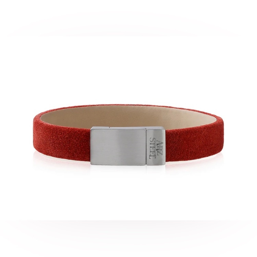Velvet Leather Crystal Bracelet - Picture 2 of 3